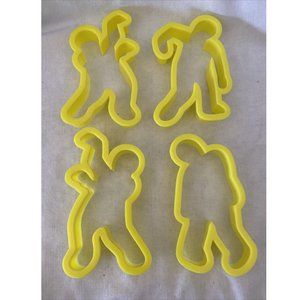3 for $36 - set of 4 zombie cookie cutters NEW IN PACKAGE never used (16)